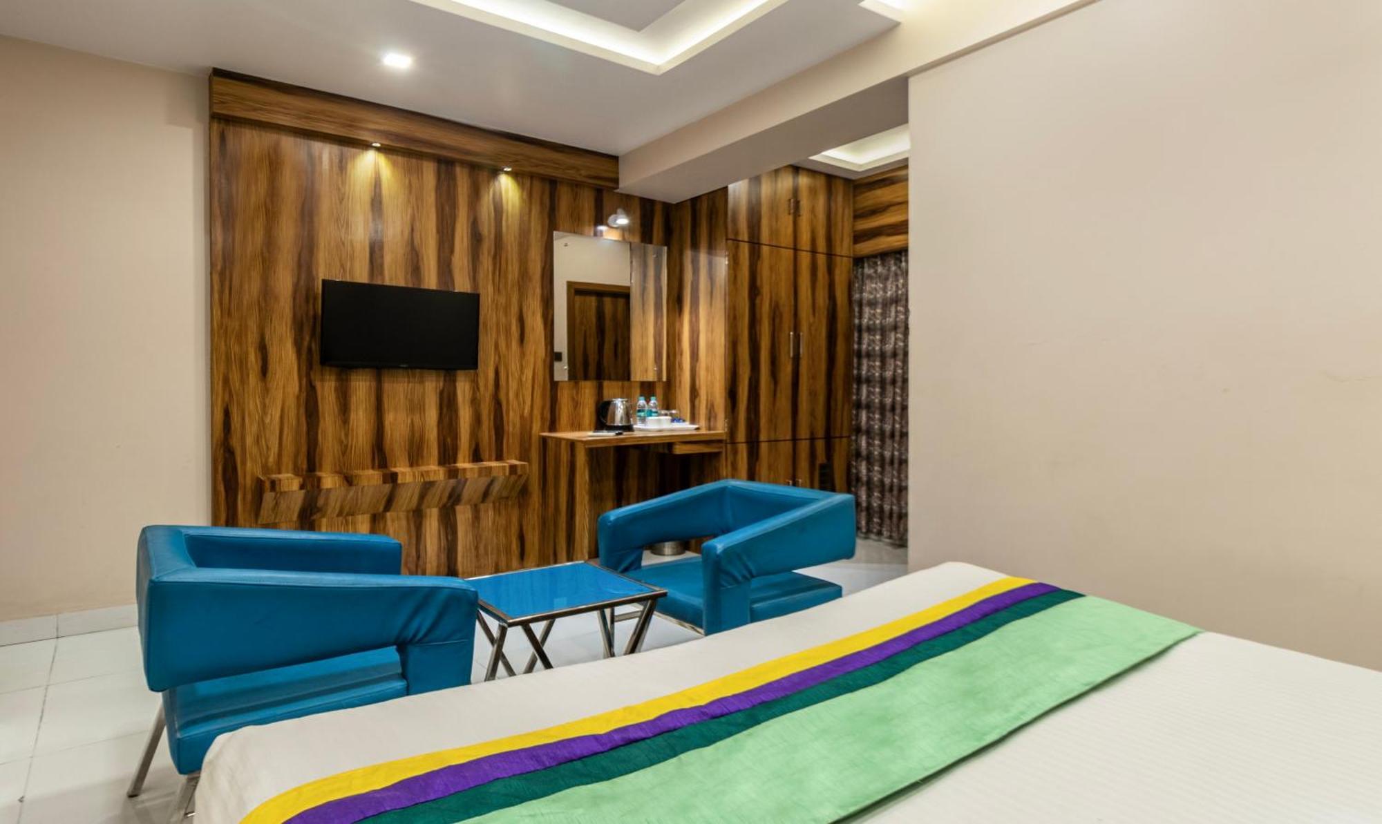 Hotel Orion Crystal Калькутта Экстерьер фото